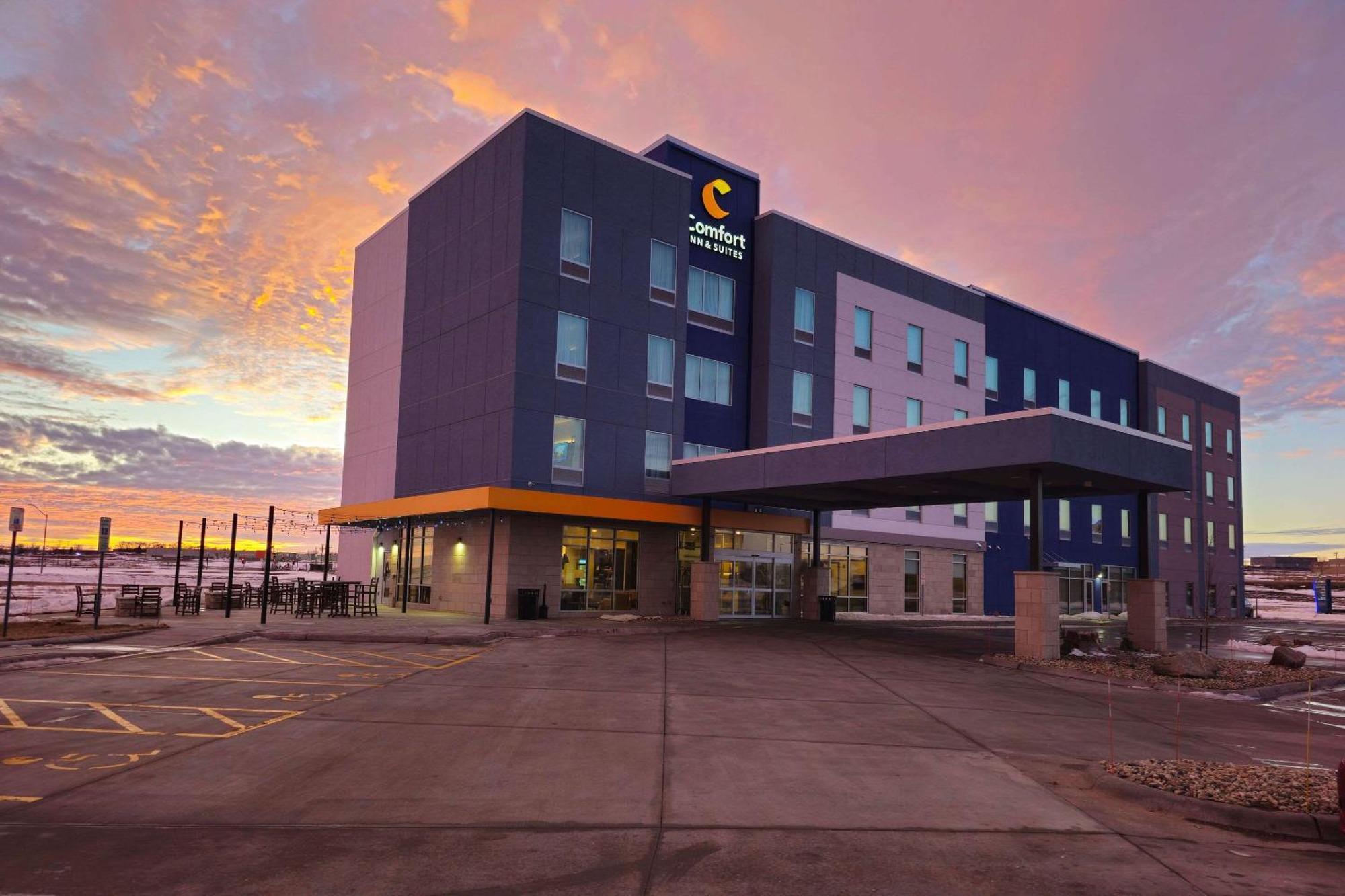 Comfort Inn & Suites At Sanford Sports Complex 苏瀑 外观 照片