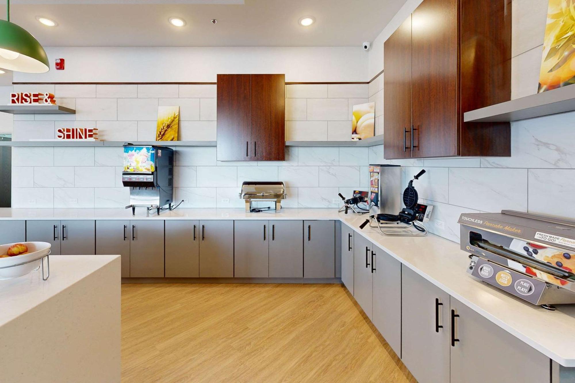 Comfort Inn & Suites At Sanford Sports Complex 苏瀑 外观 照片