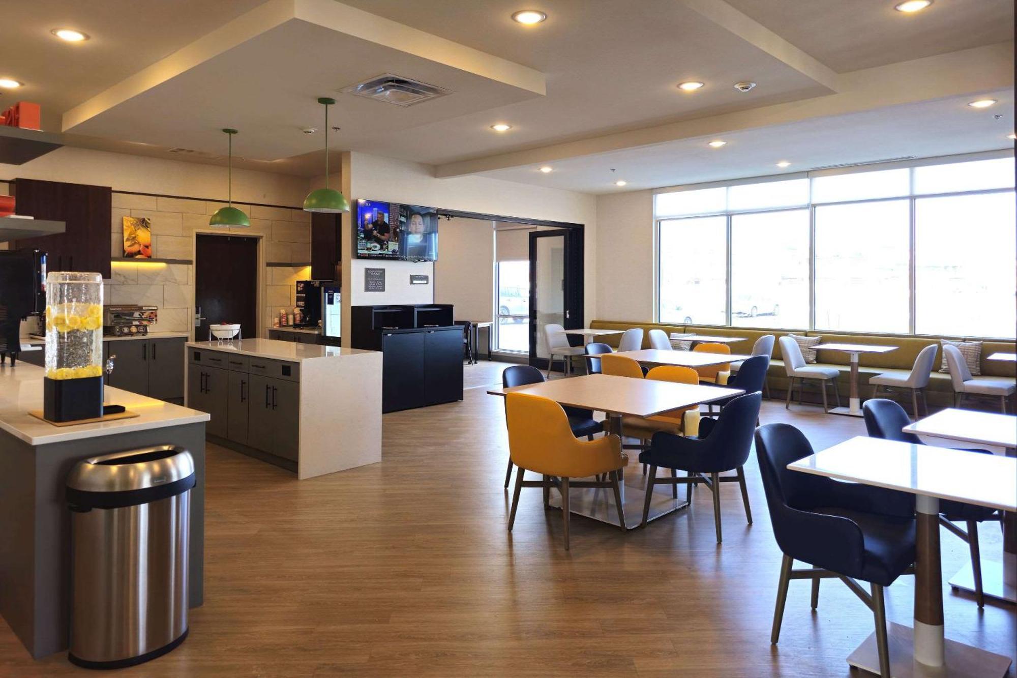 Comfort Inn & Suites At Sanford Sports Complex 苏瀑 外观 照片